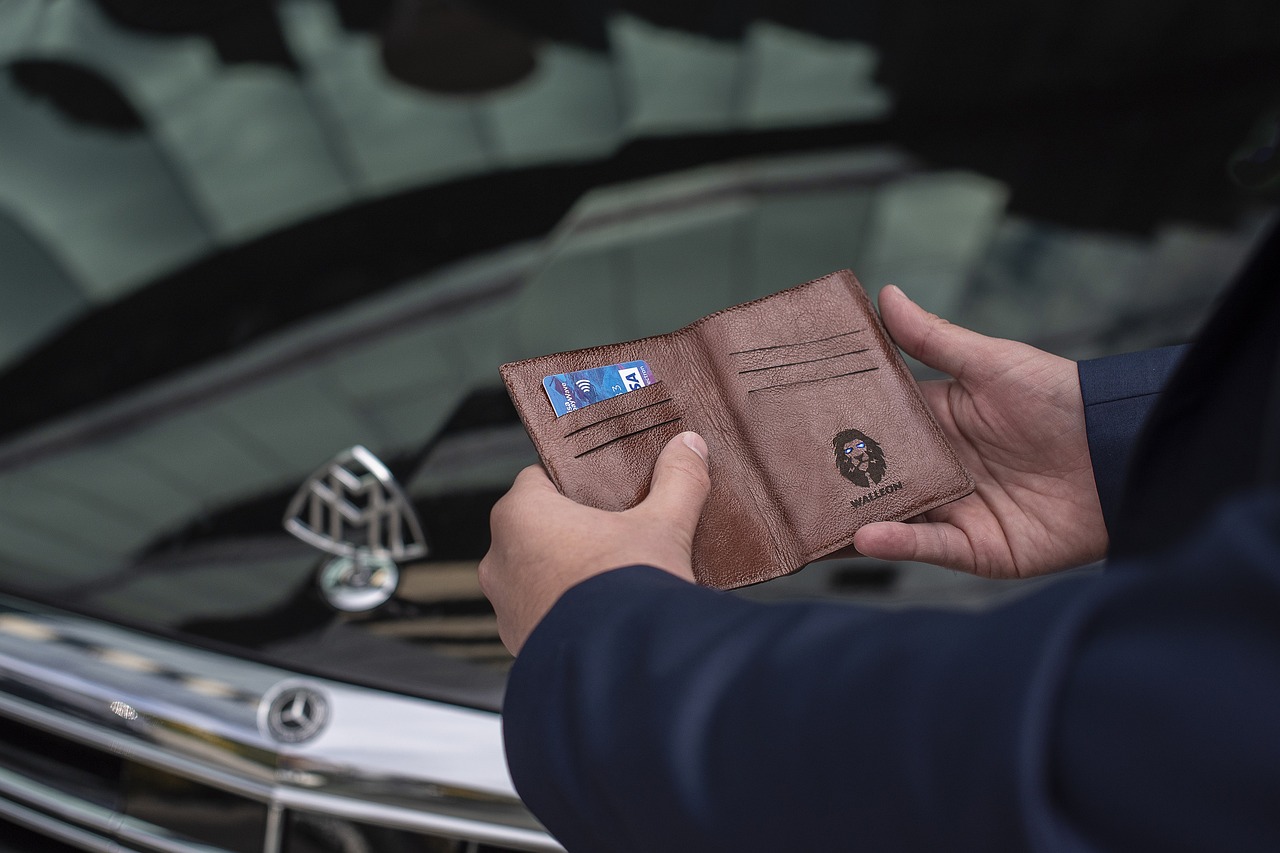 The Benefits of Using Wallets for Digital Asset Management